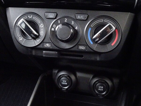 Used Suzuki Swift 2023 for sale - 76197415: Photo 24