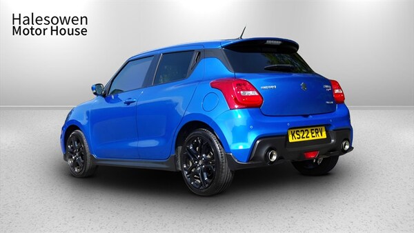 Used Suzuki Swift 2022 for sale - 75203318: Photo 4