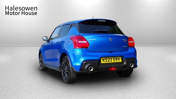 Used Suzuki Swift 2022 for sale - 75203318: Photo 5