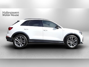 Used Audi Q3 2023 for sale - 79032876: Photo