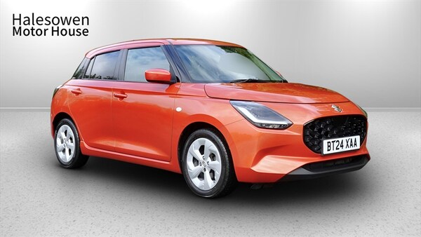 Used Suzuki Swift 2024 for sale - 75728428: Photo 2