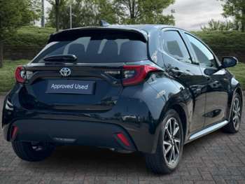 Used Toyota Yaris 2024 for sale - 74454655: Photo