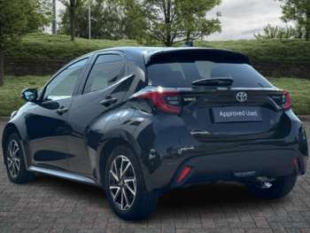 Used Toyota Yaris 2024 for sale - 74454655: Photo