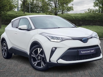 Used Toyota C-HR 2023 for sale - 76359741: Photo