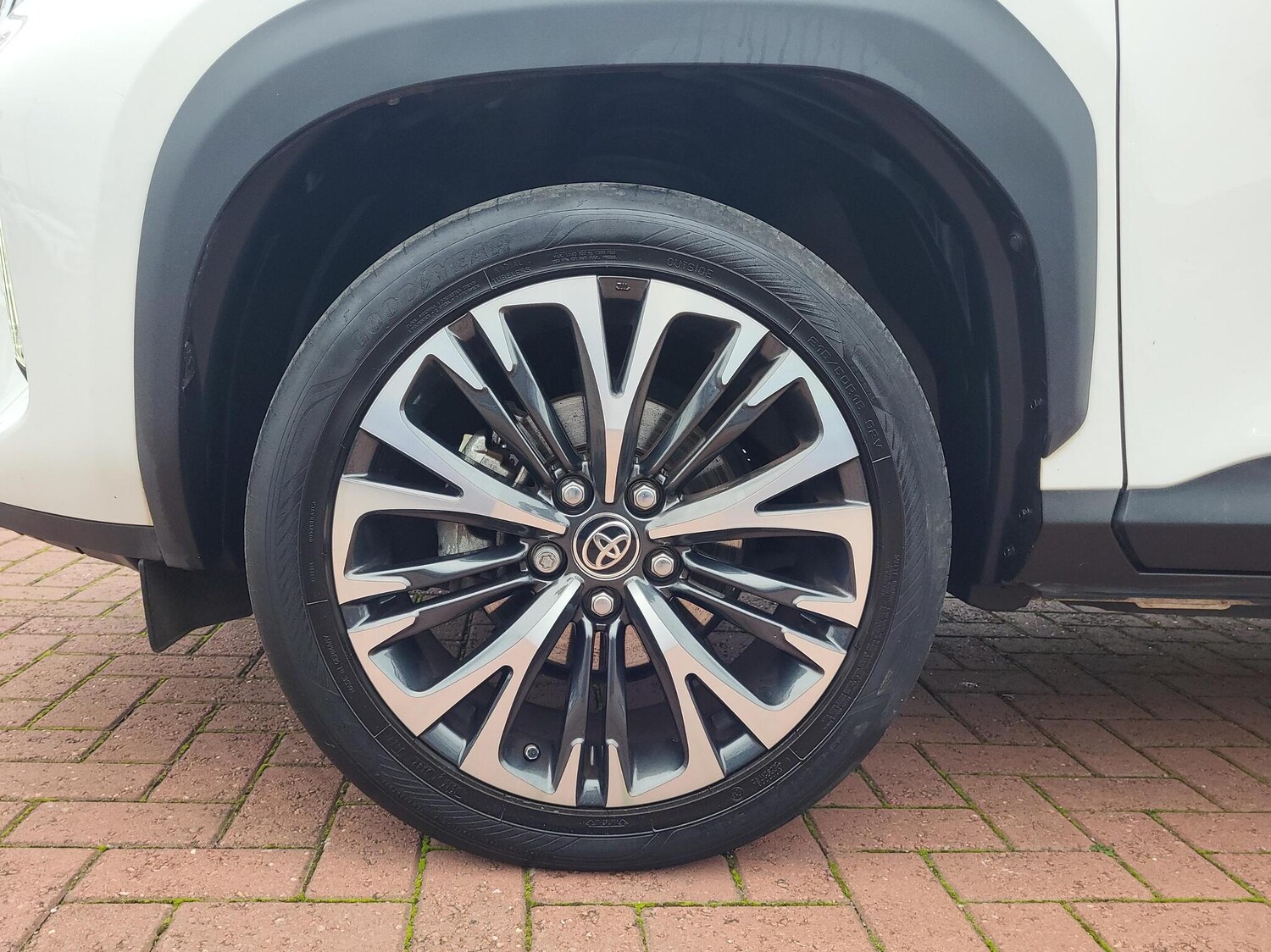 Used Toyota Yaris 2022 for sale - 76190729: Photo 18