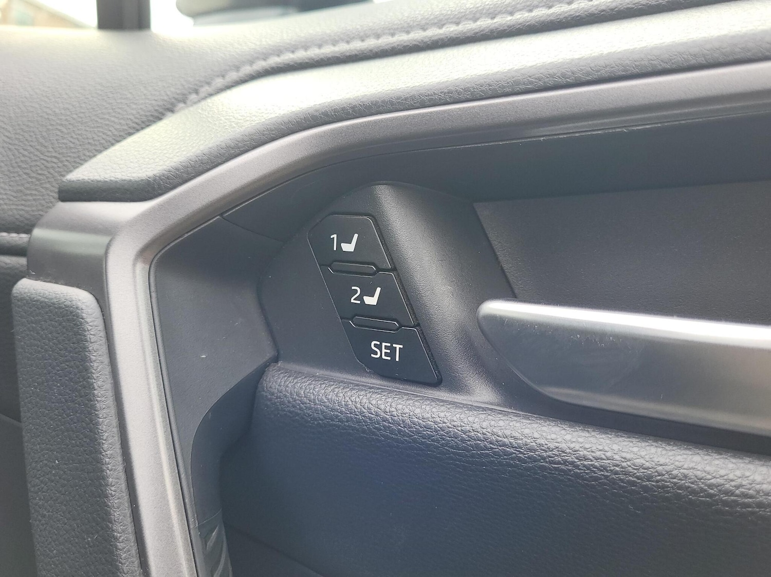 Used Toyota RAV4 2024 for sale - 76139786: Photo 23