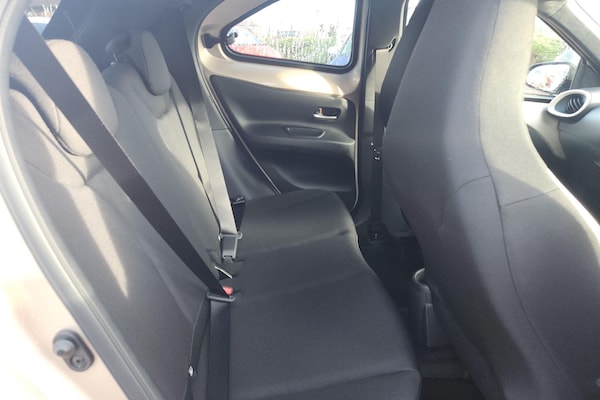 Used Toyota Aygo X 2023 for sale - 76315681: Photo 12