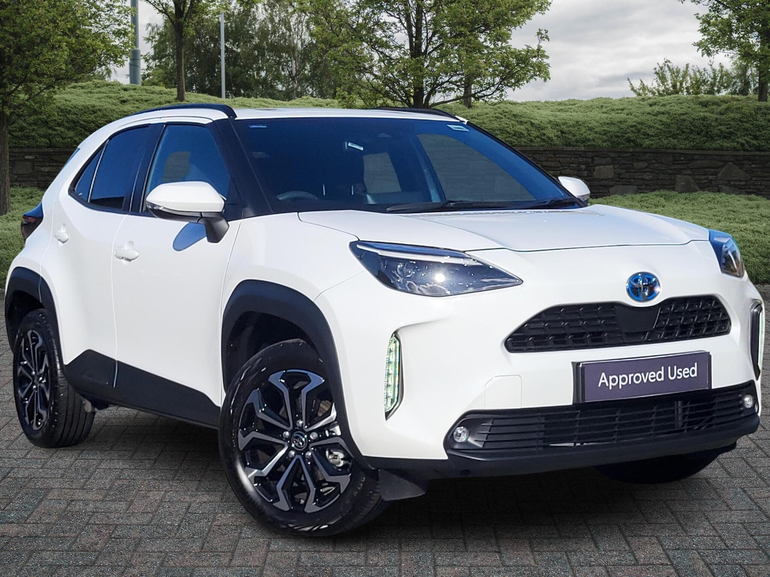 Used Toyota Yaris 2023 for sale - 75758332: Photo 1