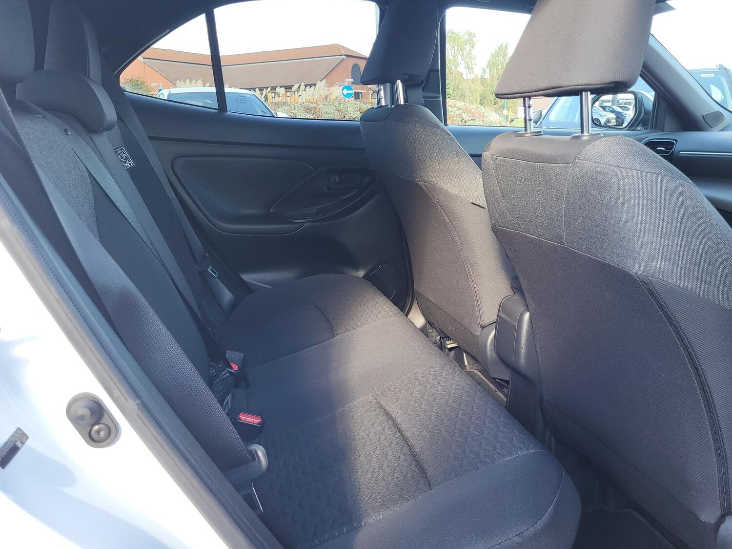 Used Toyota Yaris 2023 for sale - 75758332: Photo 13