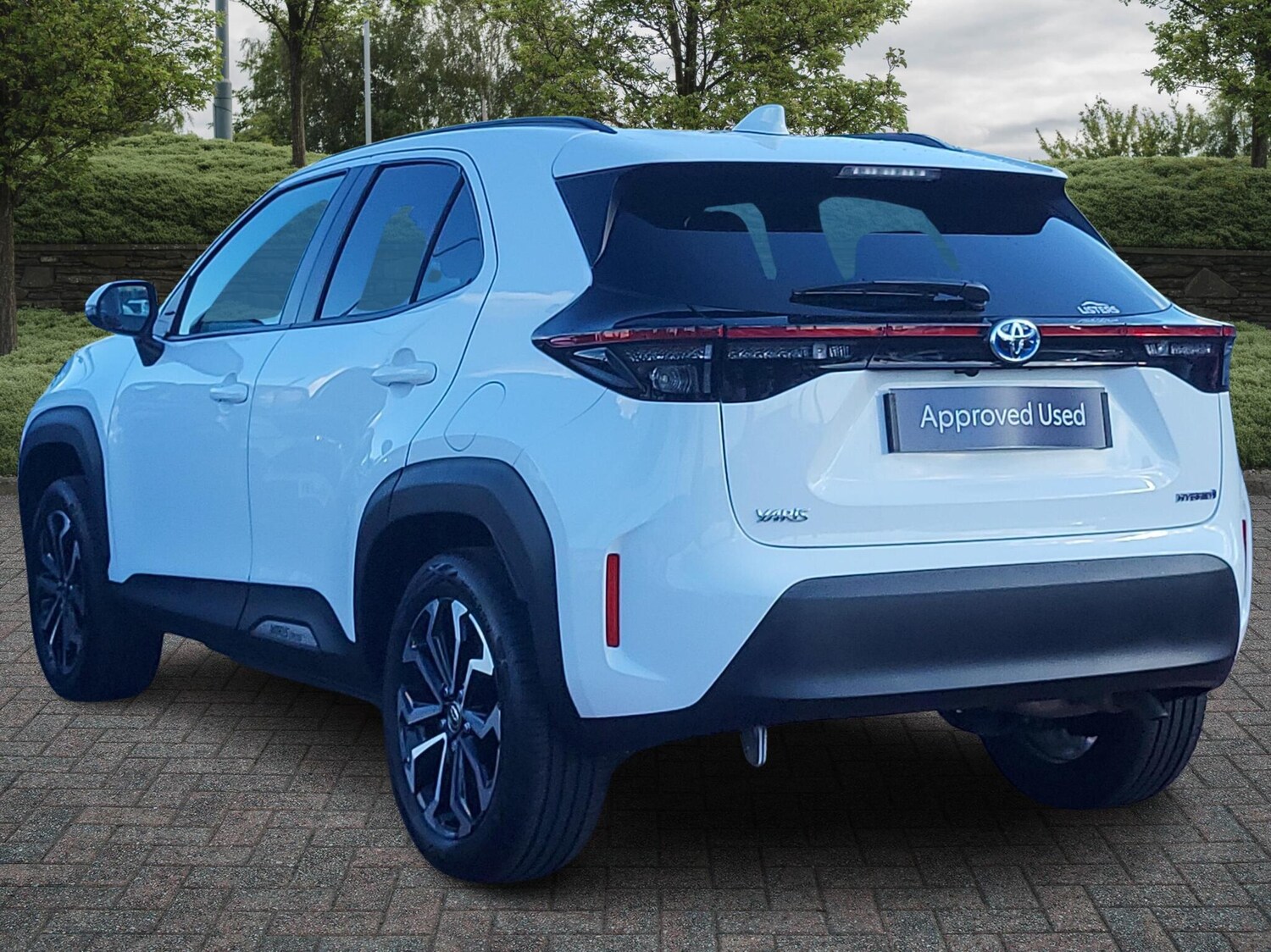 Used Toyota Yaris 2023 for sale - 75758332: Photo 4