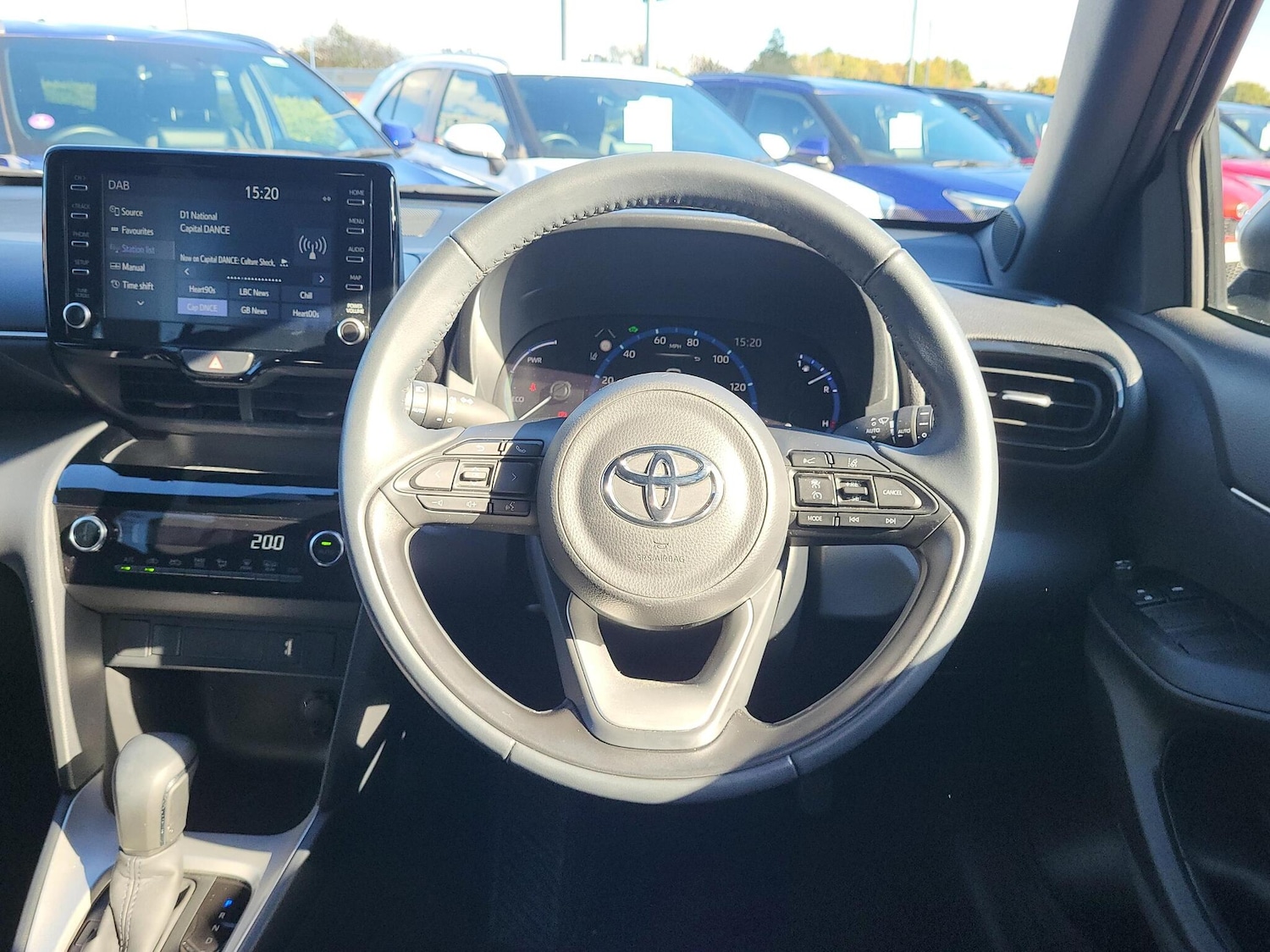 Used Toyota Yaris 2023 for sale - 75758332: Photo 6