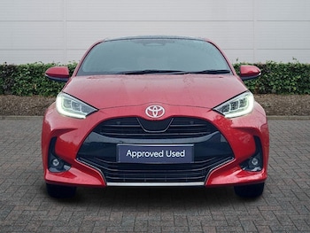 Used Toyota Yaris 2024 for sale - 77412999: Photo