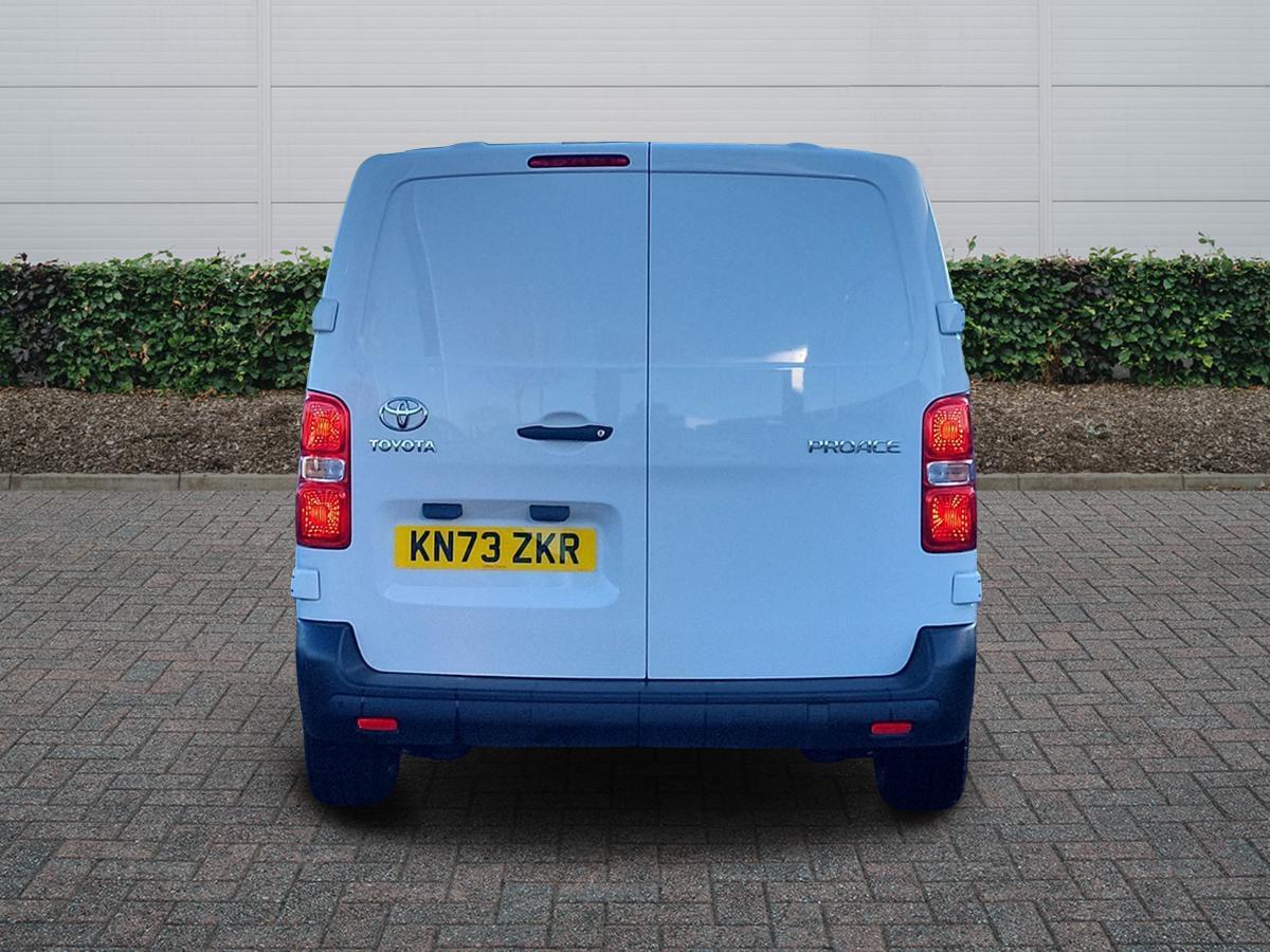 Used Toyota ProAce 2023 for sale - 76800577: Photo 4