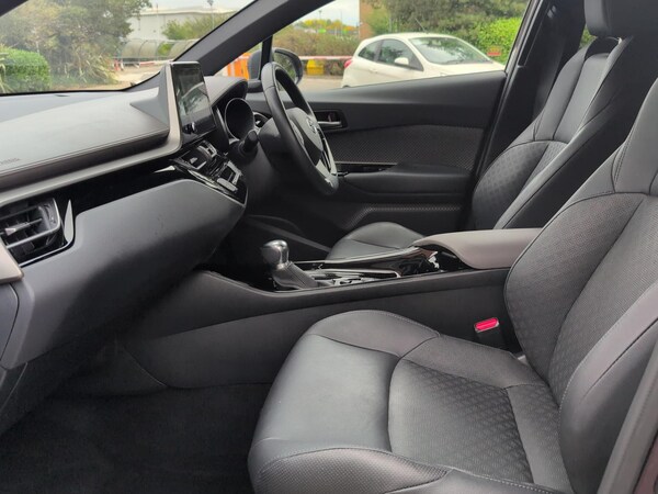 Used Toyota C-HR 2022 for sale - 76017680: Photo 10