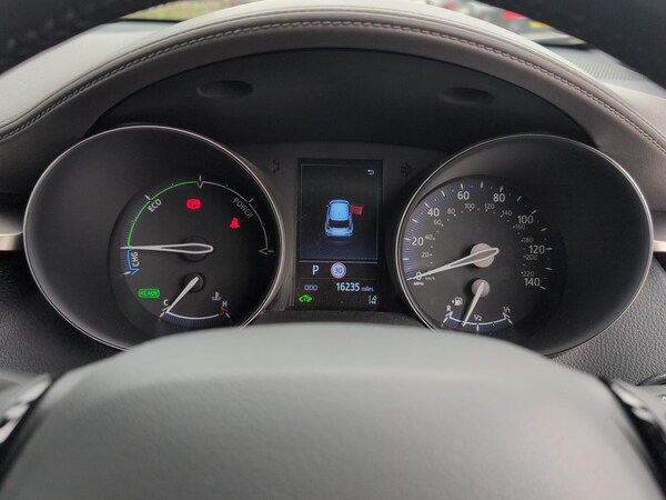 Used Toyota C-HR 2022 for sale - 76017680: Photo 9