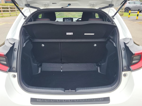 Used Toyota Yaris 2023 for sale - 75590475: Photo 14