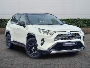 2022 (71) - 2.5 VVT-i Hybrid Dynamic 5dr CVT