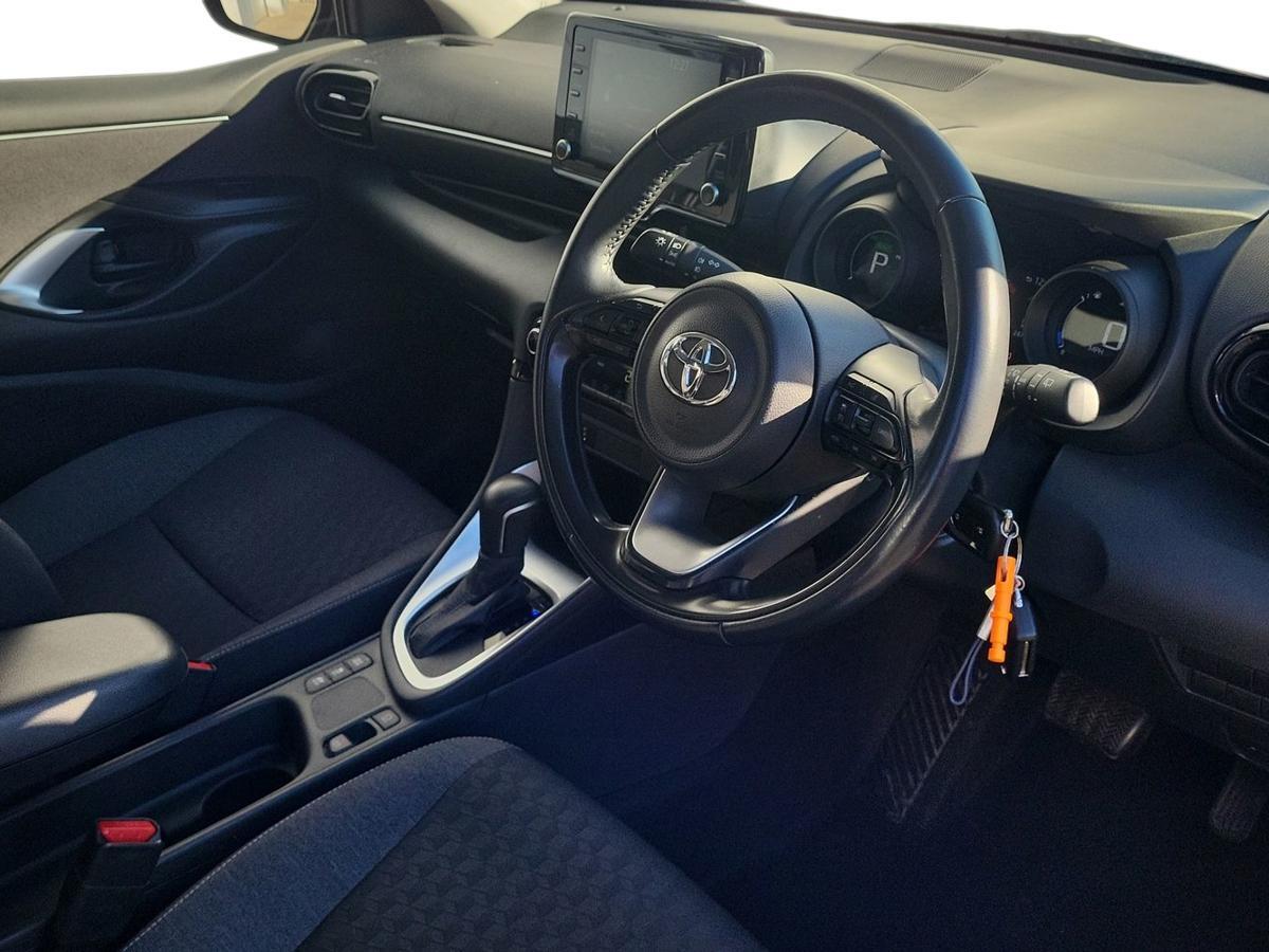 Used Toyota Yaris 2022 for sale - 76410270: Photo 12