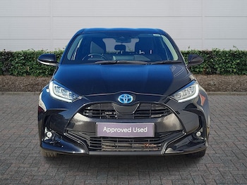 Used Toyota Yaris 2022 for sale - 76410270: Photo