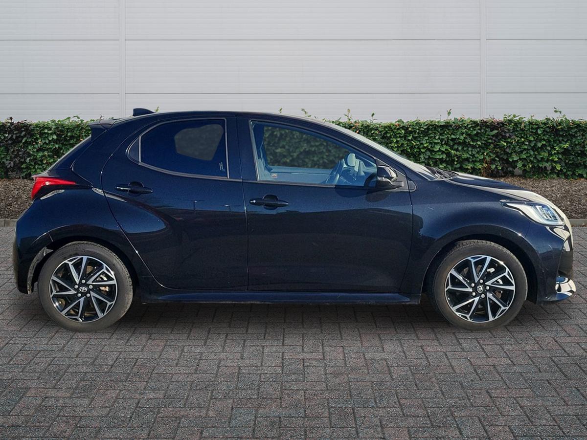 Used Toyota Yaris 2022 for sale - 76410270: Photo 5