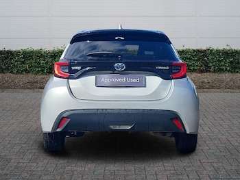 Used Toyota Yaris 2021 for sale - 78008574: Photo