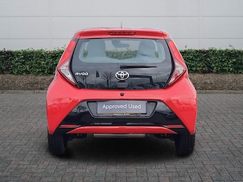 Used Toyota AYGO 2021 for sale - 77205005: Photo
