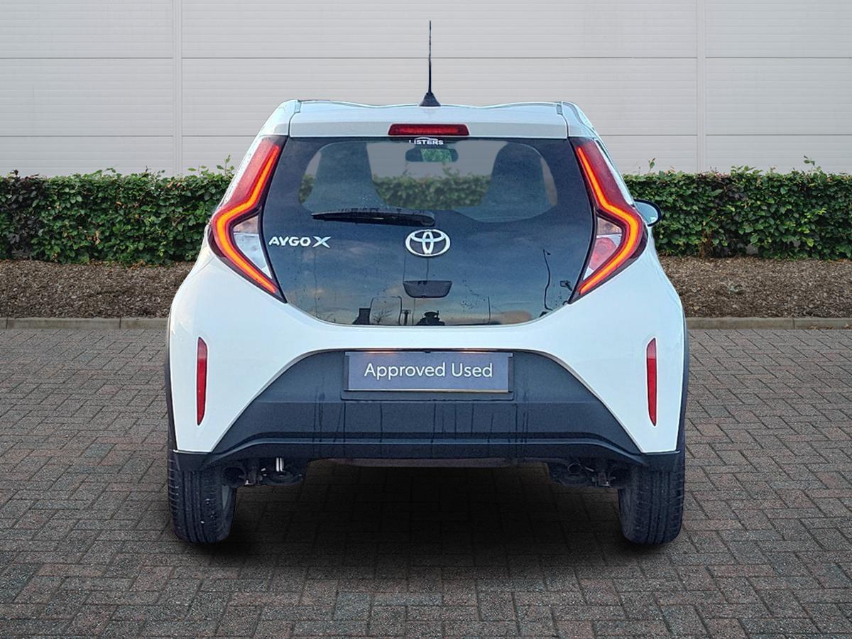 Used Toyota Aygo X 2023 for sale - 76703540: Photo 4