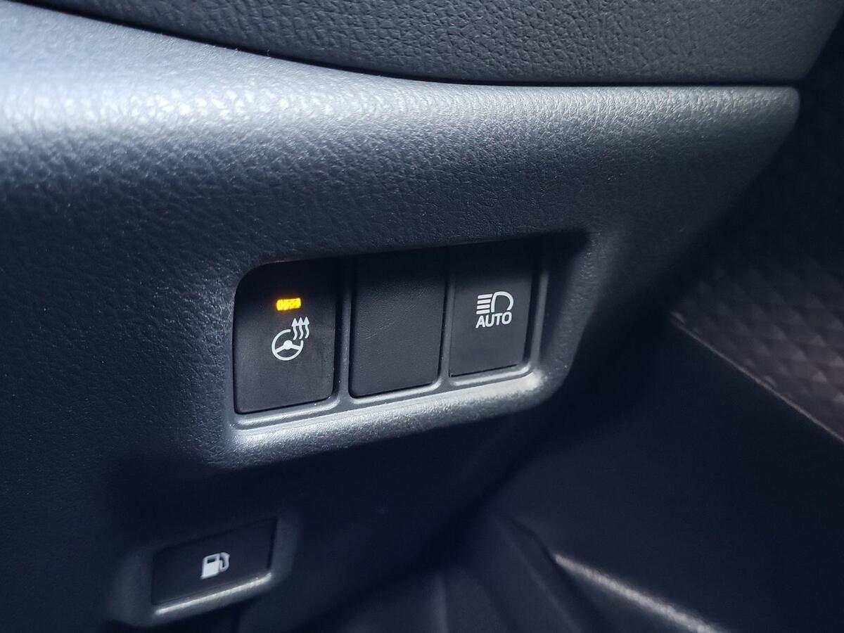 Used Toyota C-HR 2023 for sale - 77427440: Photo 14