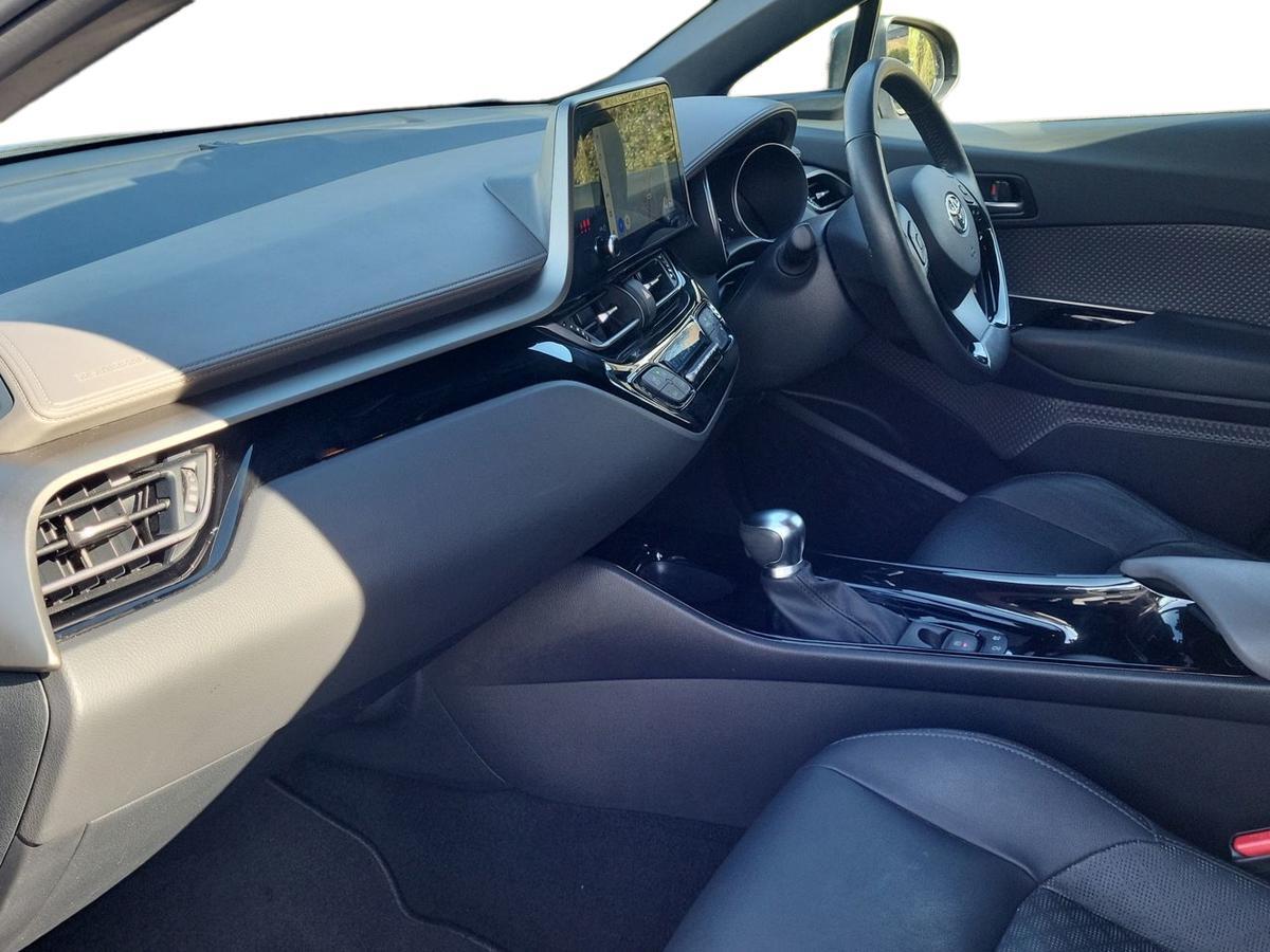 Used Toyota C-HR 2023 for sale - 77427440: Photo 7