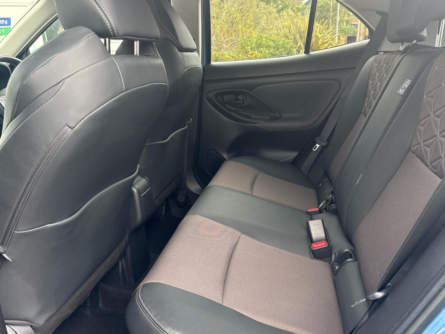 Used Toyota Yaris 2021 for sale - 75979523: Photo 12