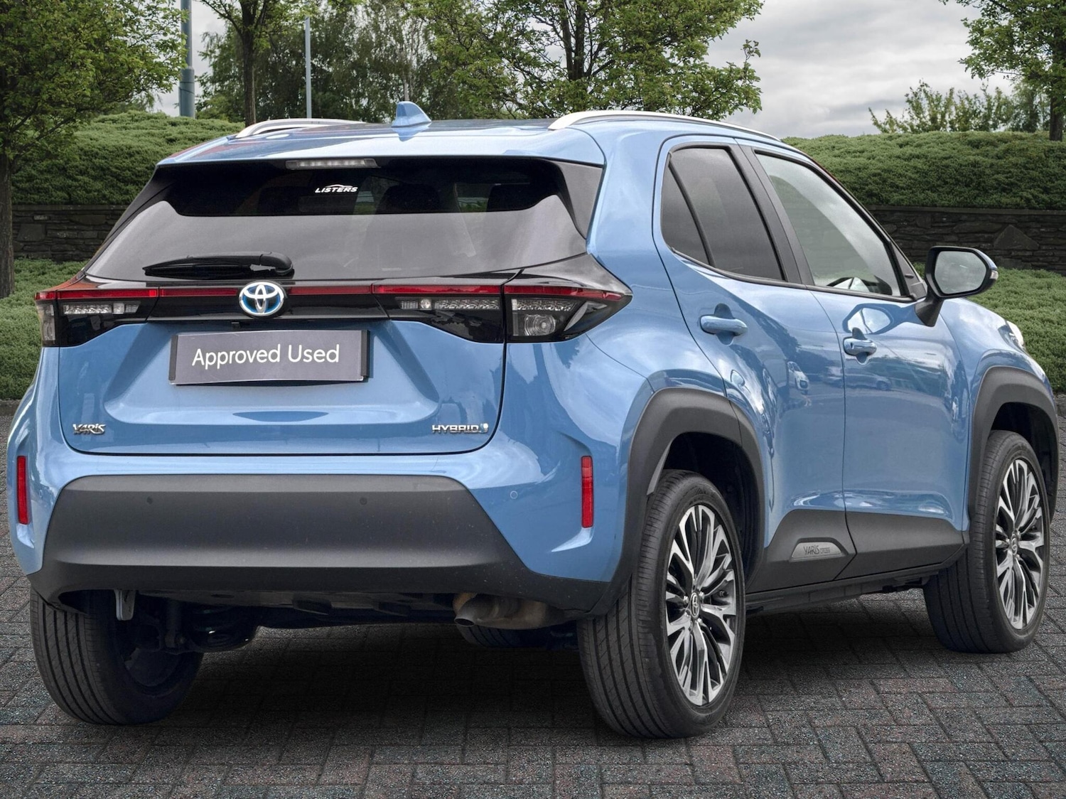 Used Toyota Yaris 2021 for sale - 75979523: Photo 2