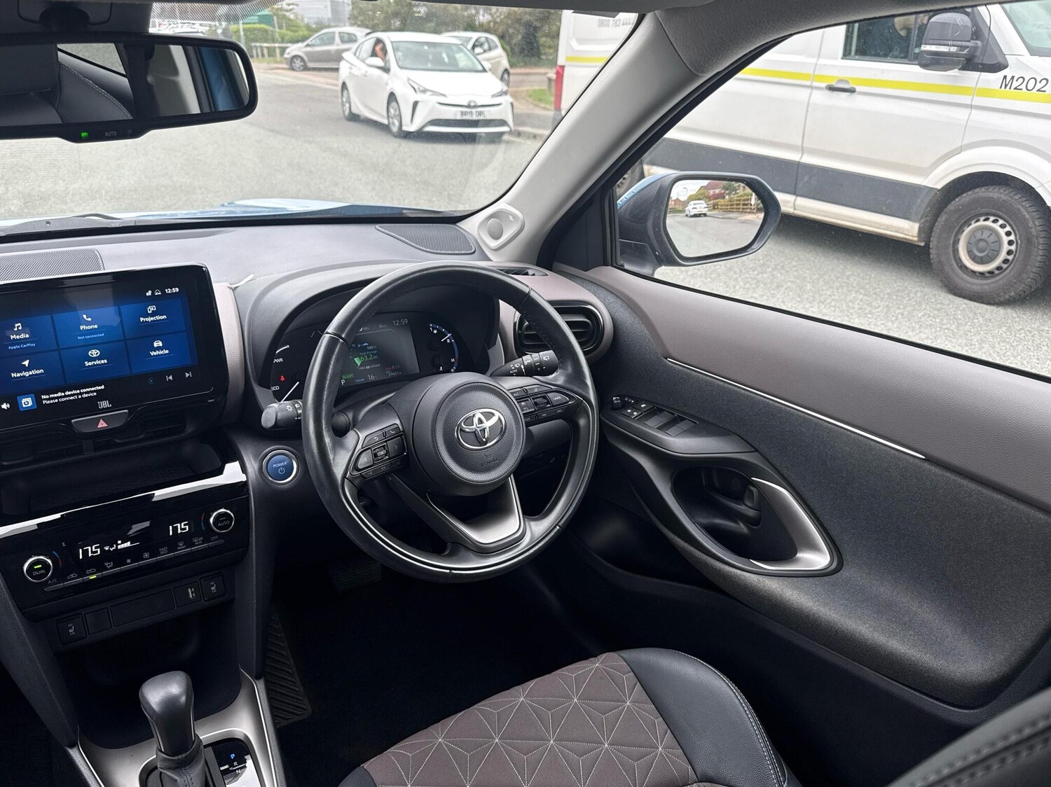 Used Toyota Yaris 2021 for sale - 75979523: Photo 20