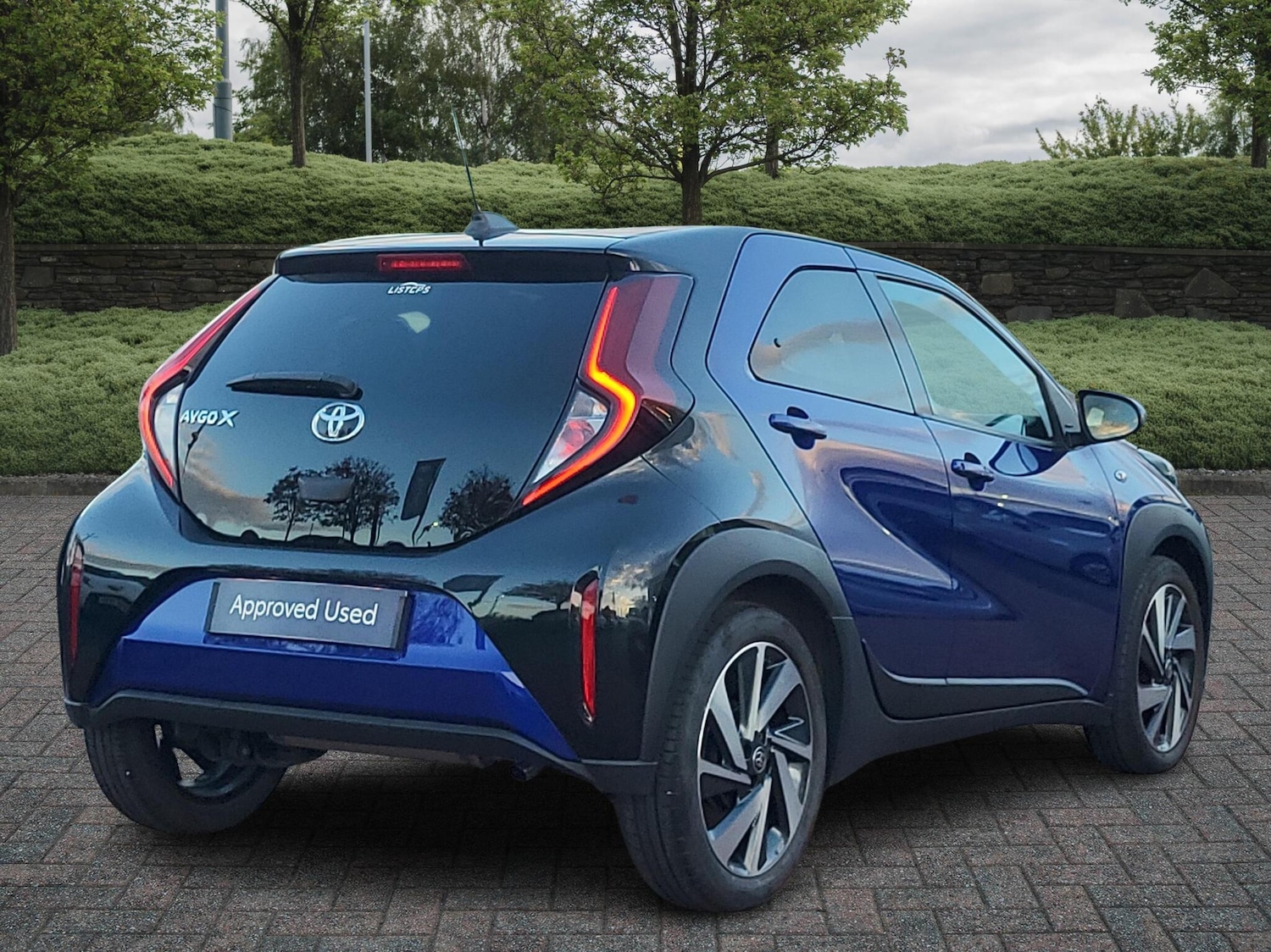 Used Toyota Aygo X 2023 for sale - 76625085: Photo 2