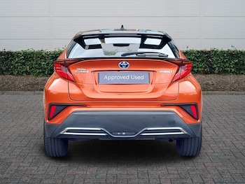 Used Toyota C-HR 2021 for sale - 79170546: Photo