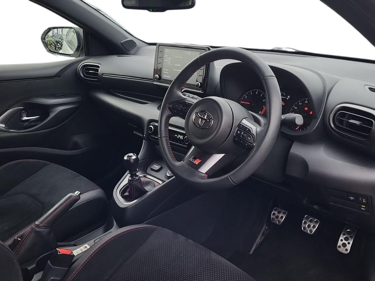 Used Toyota Yaris 2022 for sale - 77013380: Photo 12