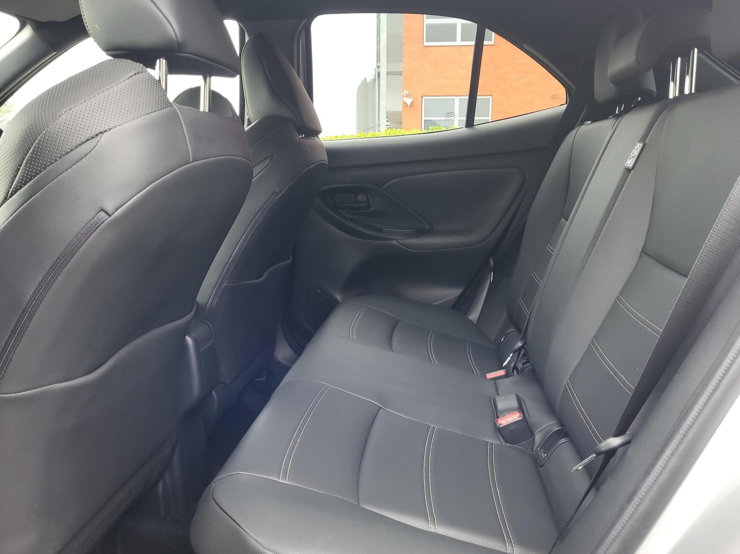 Used Toyota Yaris 2022 for sale - 76190736: Photo 12