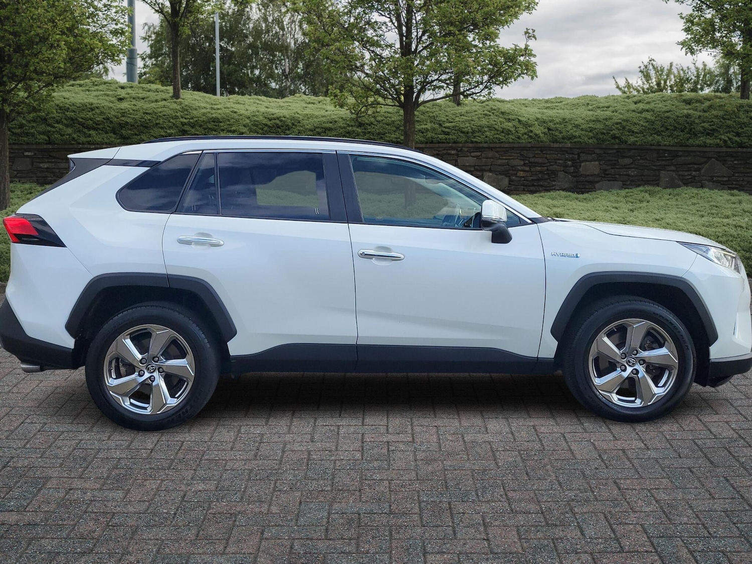 Used Toyota RAV4 2020 for sale - 76730820: Photo 16