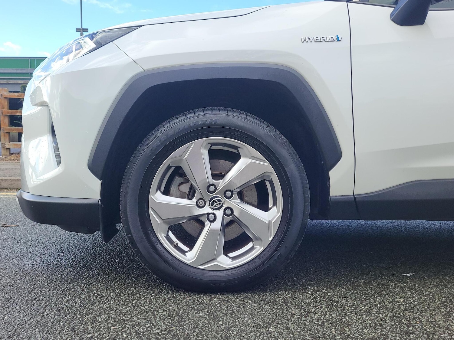 Used Toyota RAV4 2020 for sale - 76730820: Photo 18