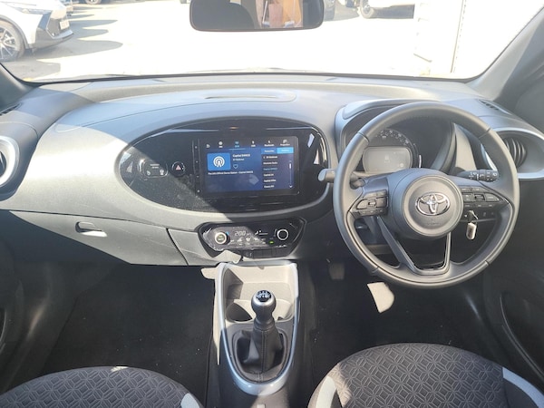 Used Toyota Aygo X 2025 for sale - 75155462: Photo 5