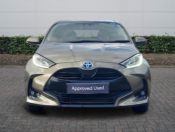 Used Toyota Yaris 2023 for sale - 77755068: Photo