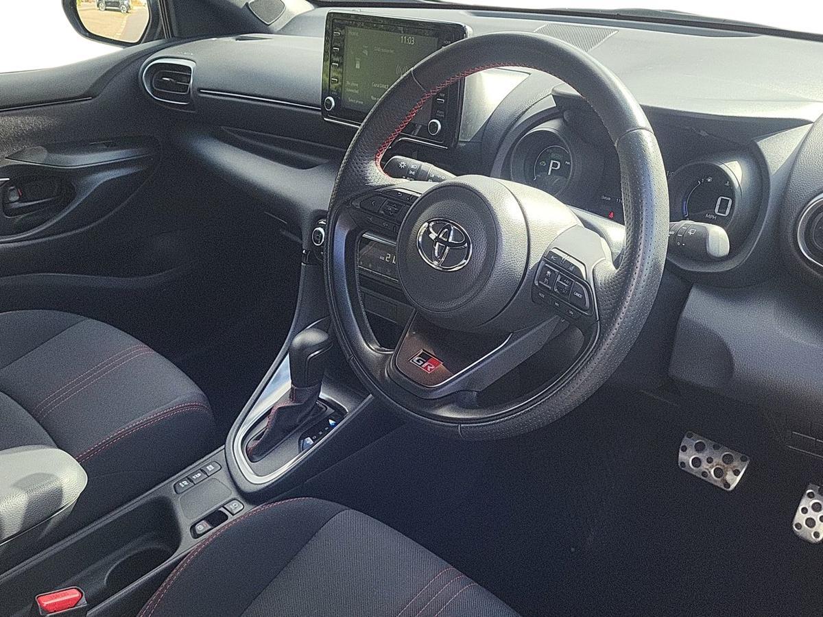 Used Toyota Yaris 2023 for sale - 77627071: Photo 12