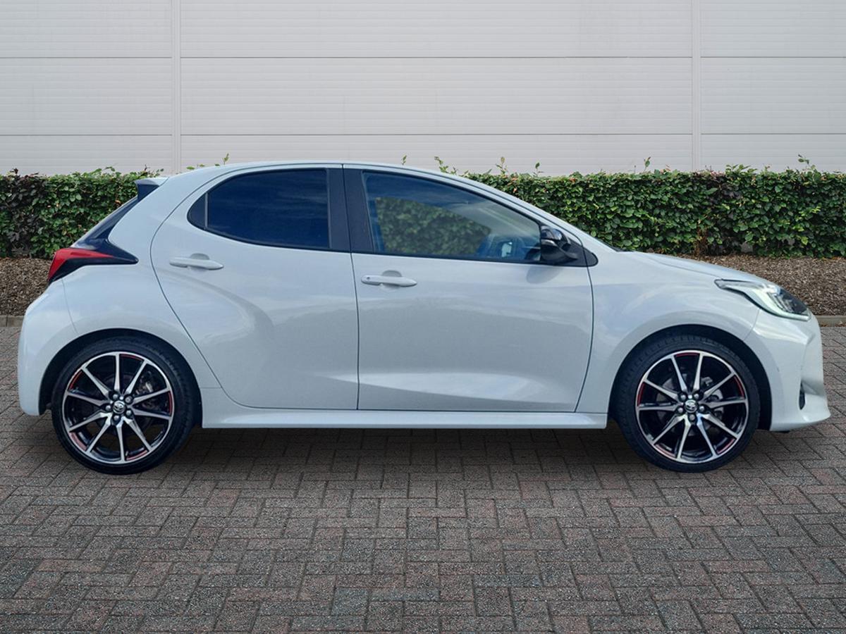 Used Toyota Yaris 2023 for sale - 77627071: Photo 5