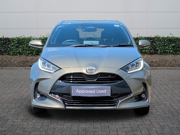 Used Toyota Yaris 2024 for sale - 78990087: Photo