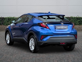 Used Toyota C-HR 2021 for sale - 79350260: Photo