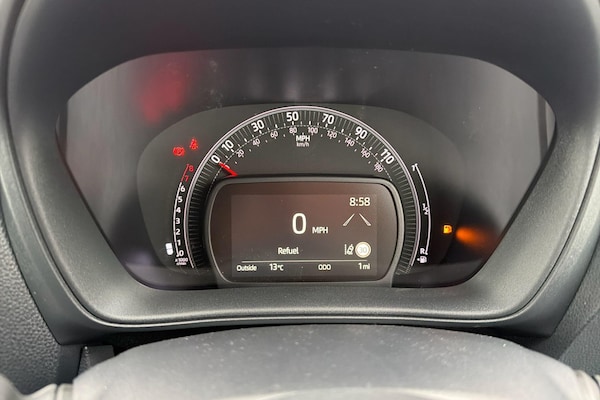 Used Toyota Aygo X 2025 for sale - 76261172: Photo 9