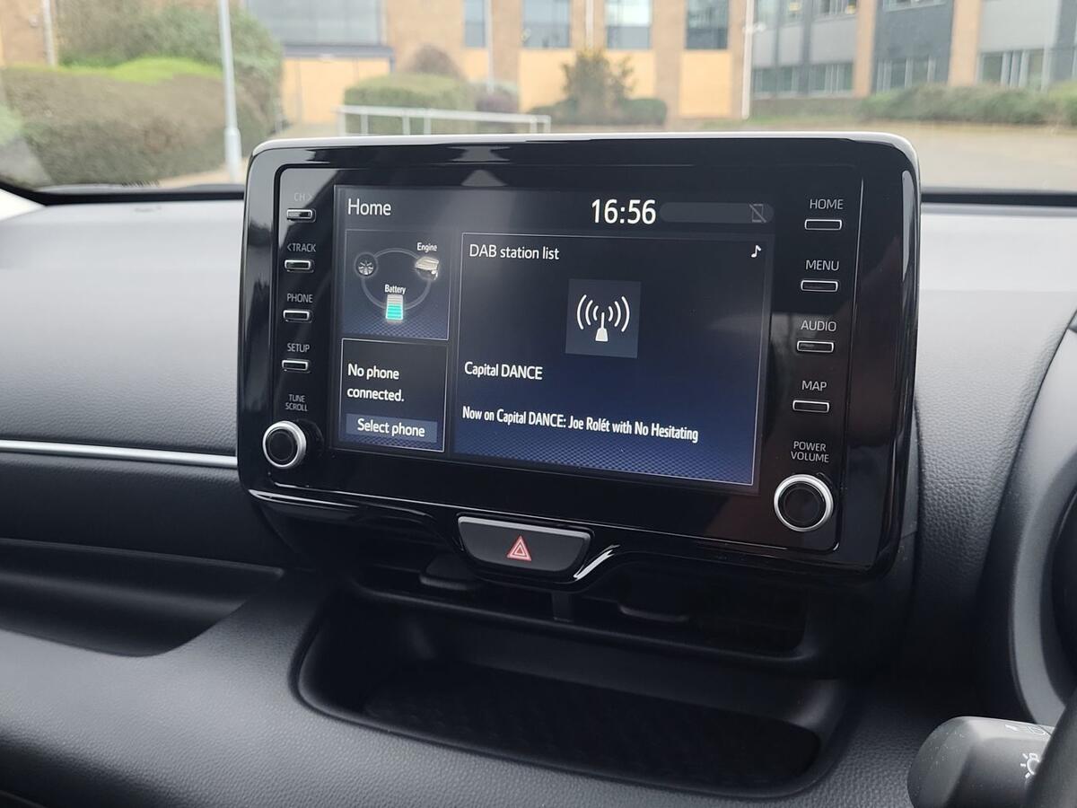 Used Toyota Yaris 2023 for sale - 77739478: Photo 11