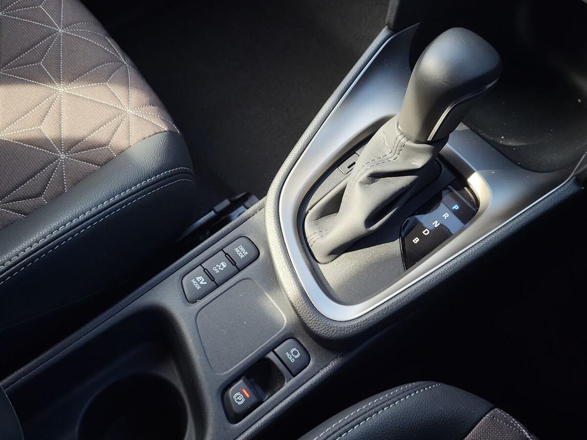 Used Toyota Yaris 2024 for sale - 77427536: Photo 14