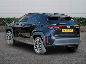 Used Toyota Yaris 2024 for sale - 79063626: Photo