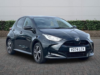 Used Toyota Yaris 2024 for sale - 79108155: Photo