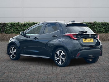 Used Toyota Yaris 2024 for sale - 79108155: Photo